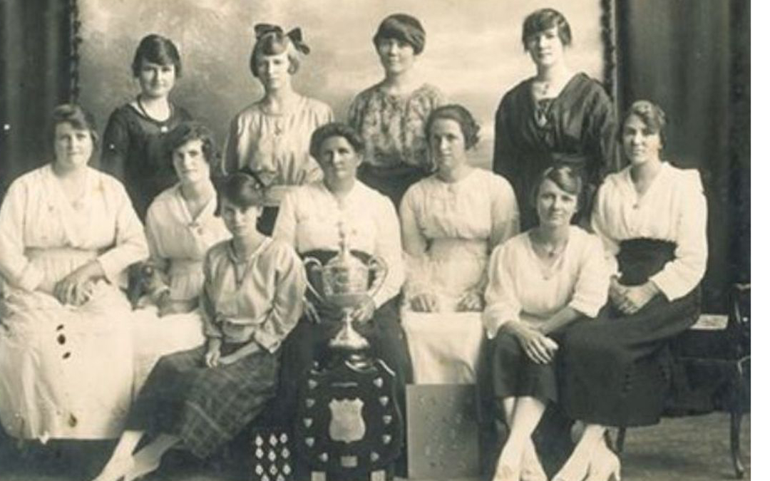 Bush Rats Football Club, Social Committee, 1920